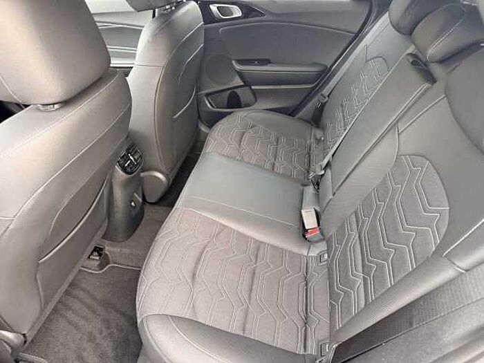 Kia cee'd / Ceed Ceed SW NIGHTLINE STD